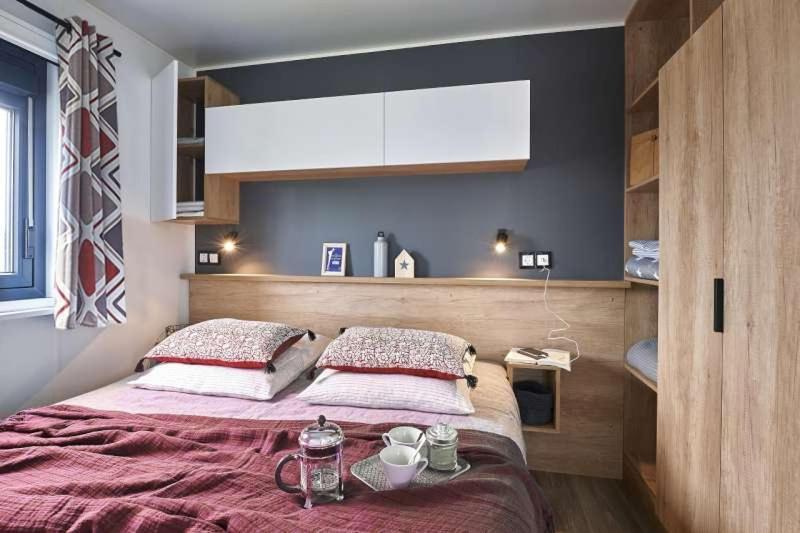 Camping Le Suroit Le Bois-Plage-en-Ré エクステリア 写真